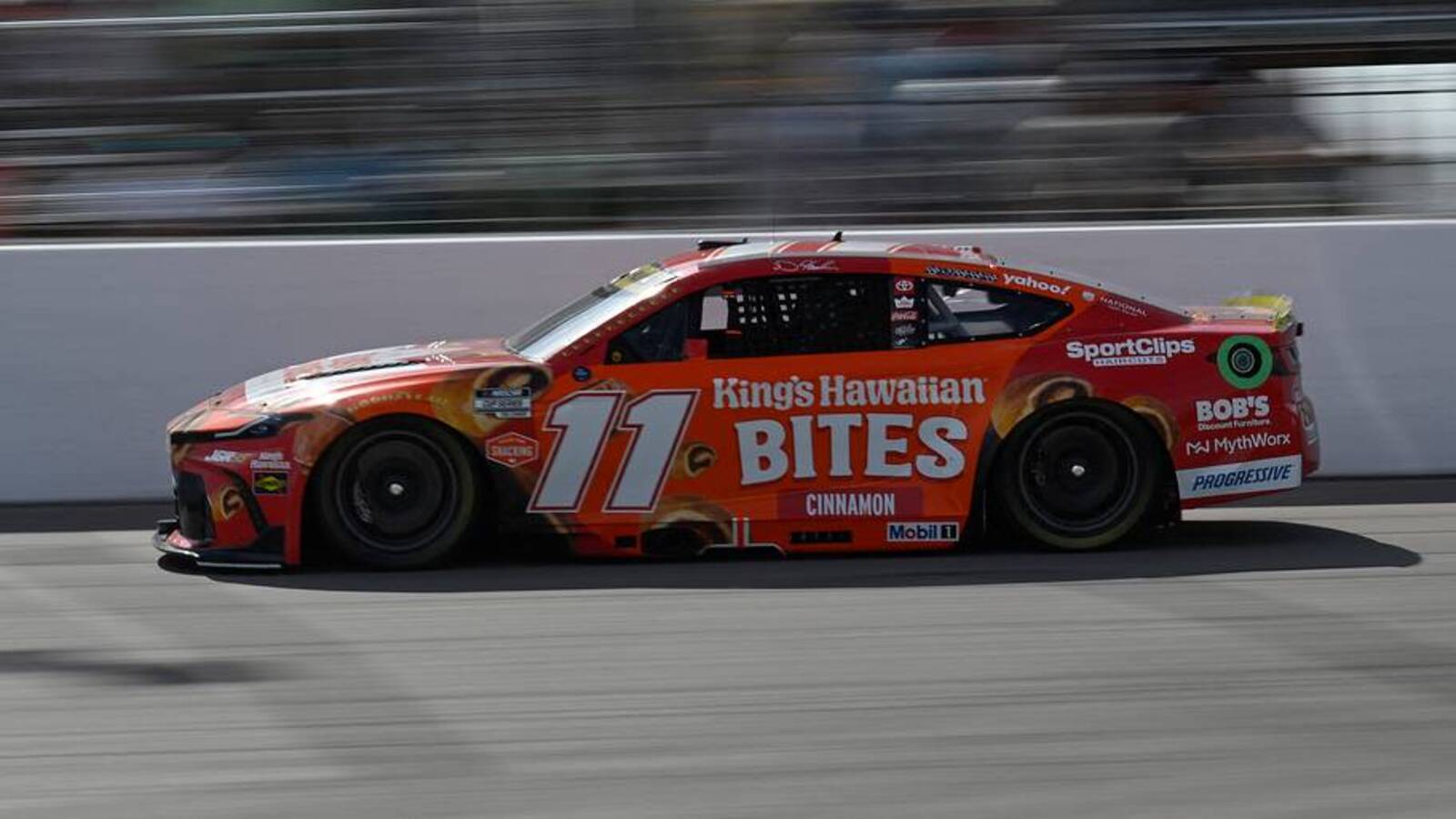 Denny Hamlin 'Fortunate' to Maintain Point Lead After Gateway