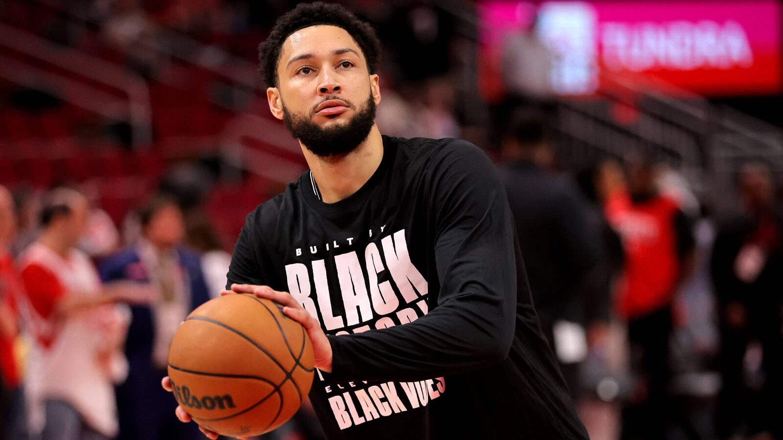 Kings Reporters Caught On Hot Mic Calling Ben Simmons ‘Cringe’ And Zach LaVine ‘Hella Fine’ During Media Day