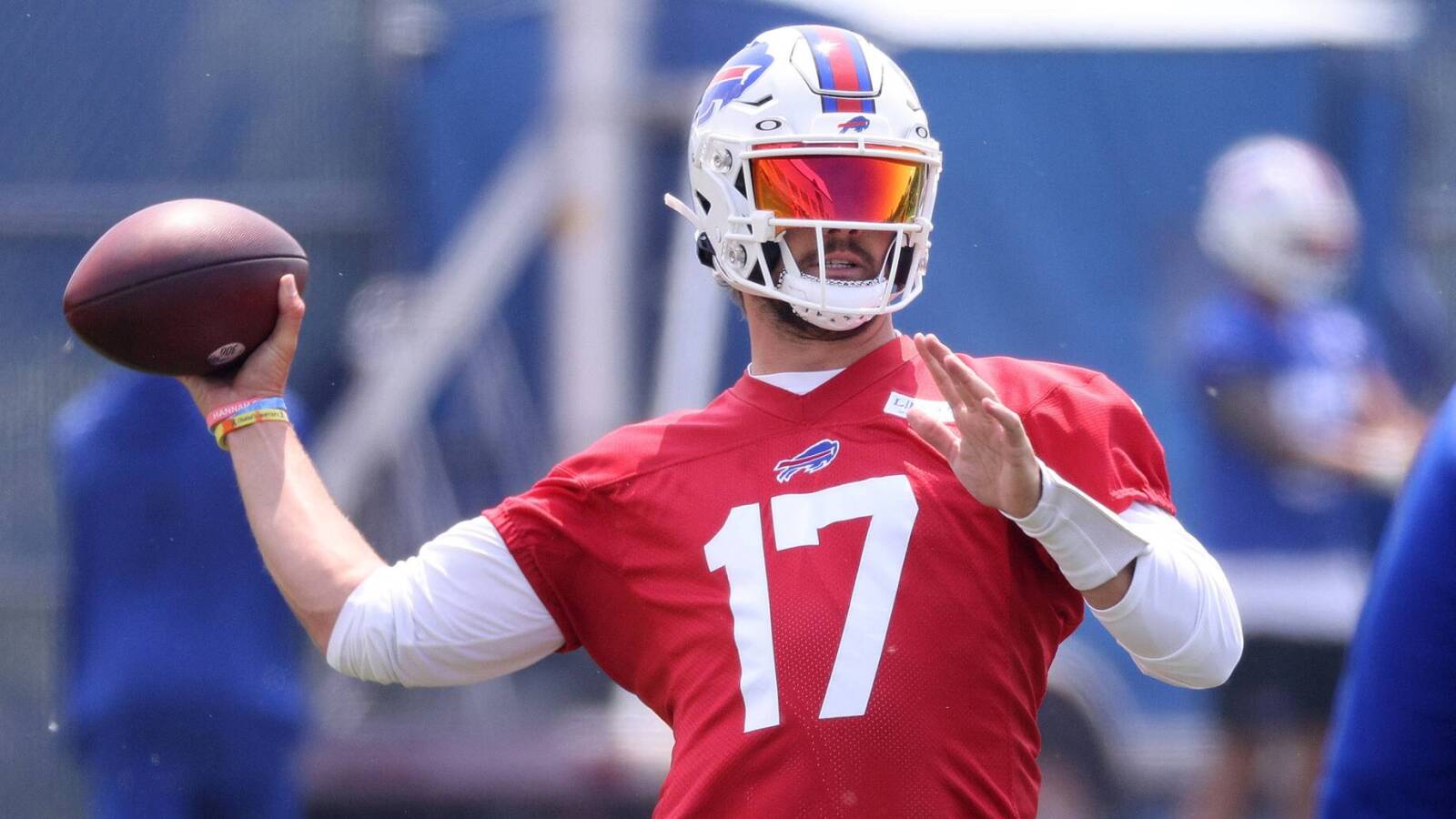 Bills' Josh Allen Gushes Over Jets' Aaron Rodgers, Confirms FaceTime