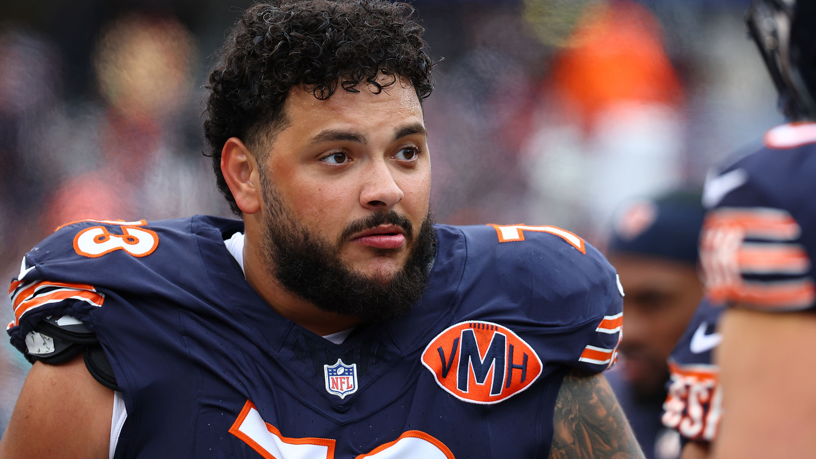 Bears Restructure OL Jonah Jackson & TE Cole Kmet’s Contracts