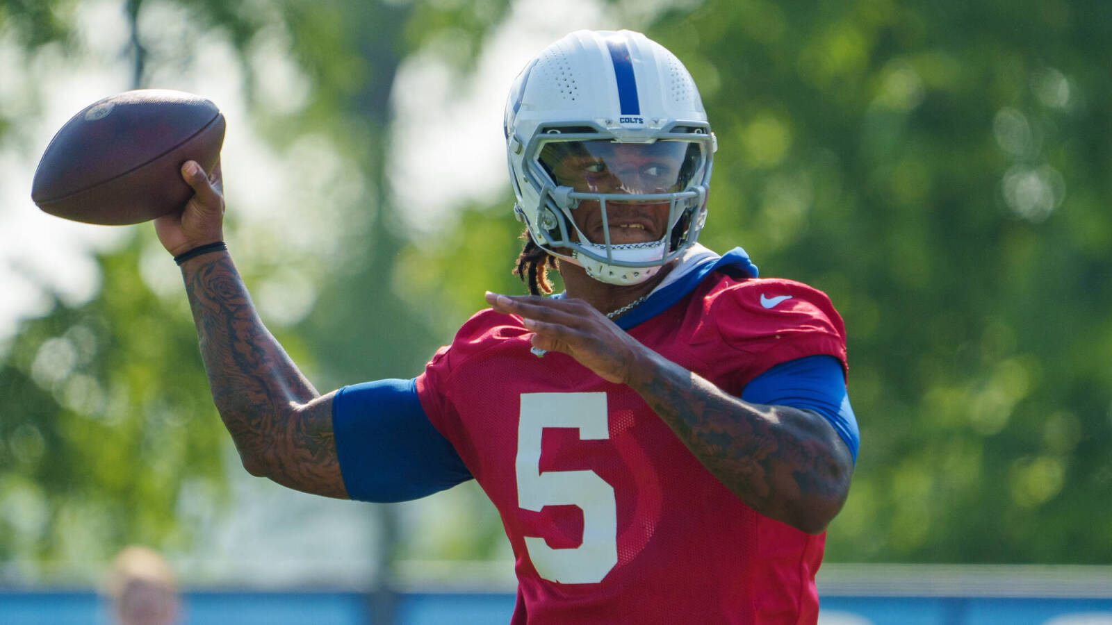 Colts make big move with rookie QB Yardbarker