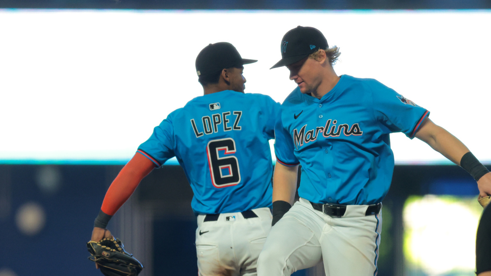 https://www.yardbarker.com/media/3/6/36ec09f24ff42d85c2608e4ae680506a34dbacc2/thumb_16x9/surprising-marlins-earn-mlb-first-sweep-yankees.jpg?v=1
