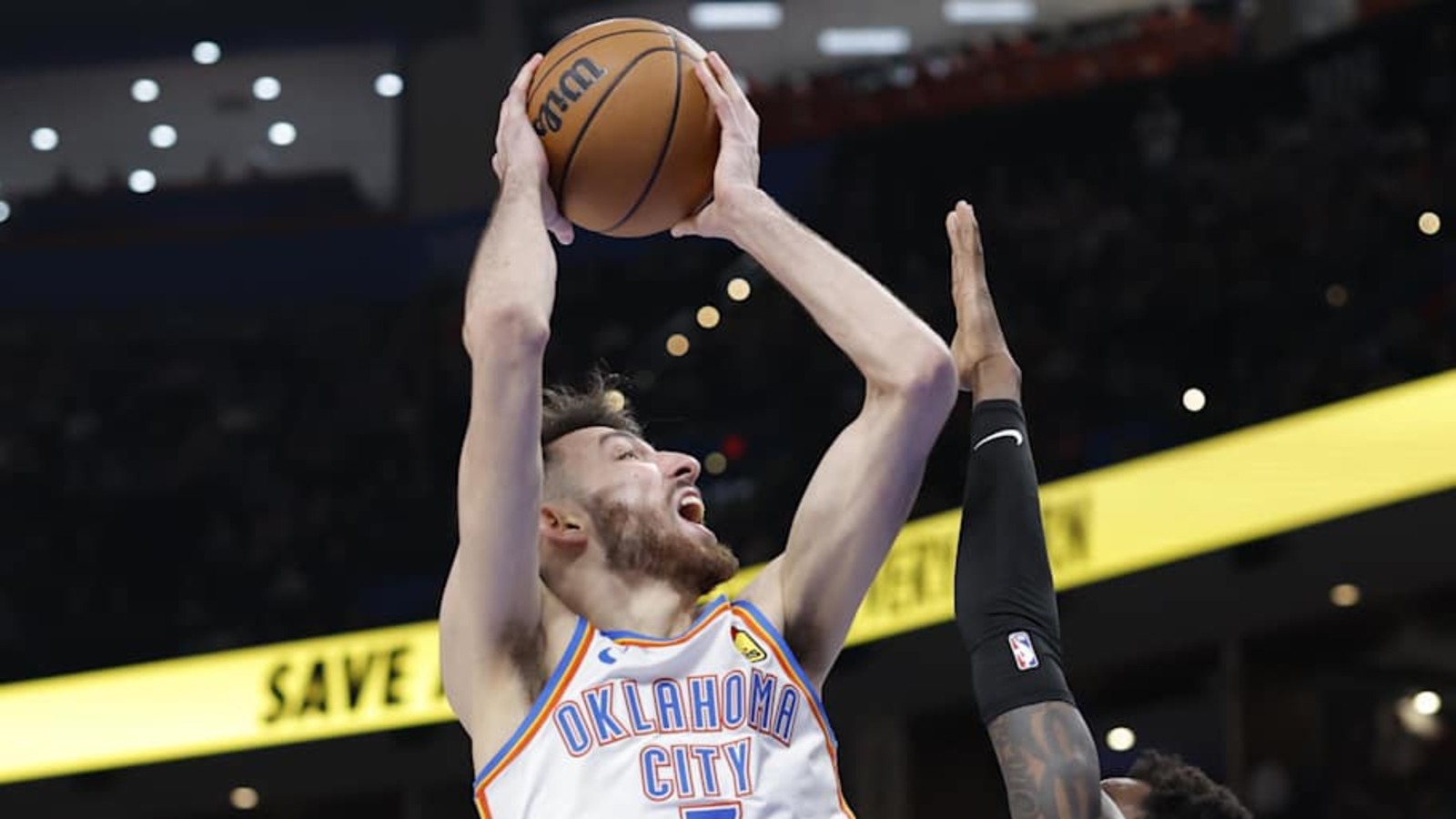 Chet Holmgren carries Thunder past Suns with 24-point double-double ahead of Lakers series — image 1