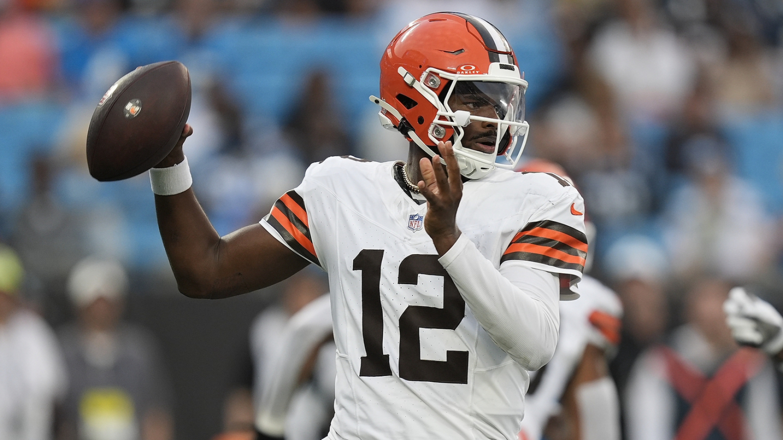 https://www.yardbarker.com/media/3/7/37b8ab14709ecf11b737d8f20512c5c1d605e629/thumb_16x9/browns-shedeur-sanders-shows-potential-preseason.jpg?v=1