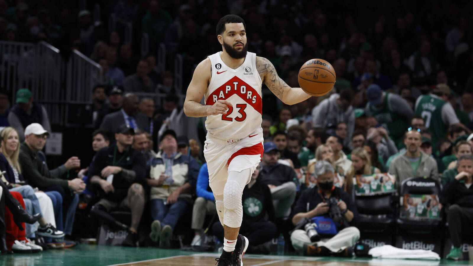 Raptors' Fred VanVleet Ideal Fit For Suns, Says Ex-NBA Executive - Vimarsana News