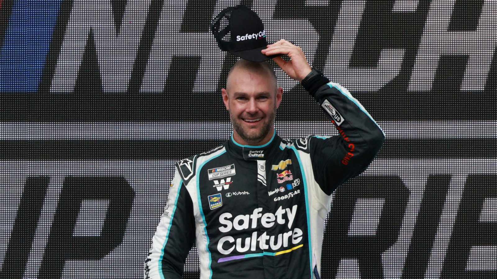 https://www.yardbarker.com/media/3/8/3852fc2f13328505152e64a9732205a9f41ba5eb/thumb_16x9/nascar-viva-mexico-250-takeaways.jpg?v=1