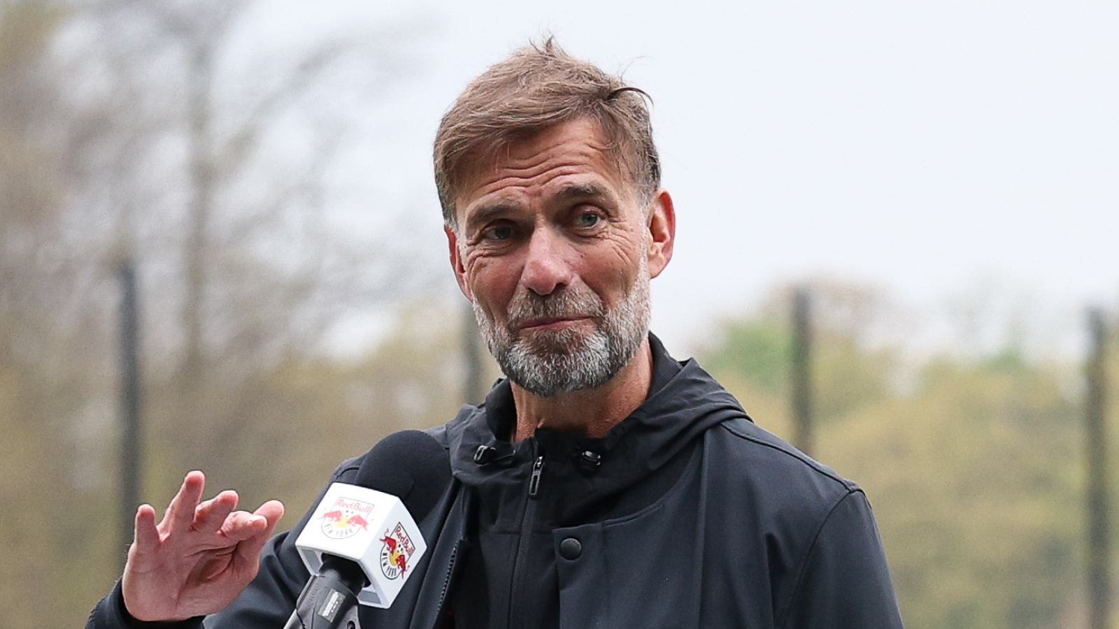 https://www.yardbarker.com/media/3/8/3884e06d543efe0397d23fcdf17f99cb6e5d1e04/thumb_16x9/jurgen-klopp-steps-bring-germany-back-global.jpg?v=1