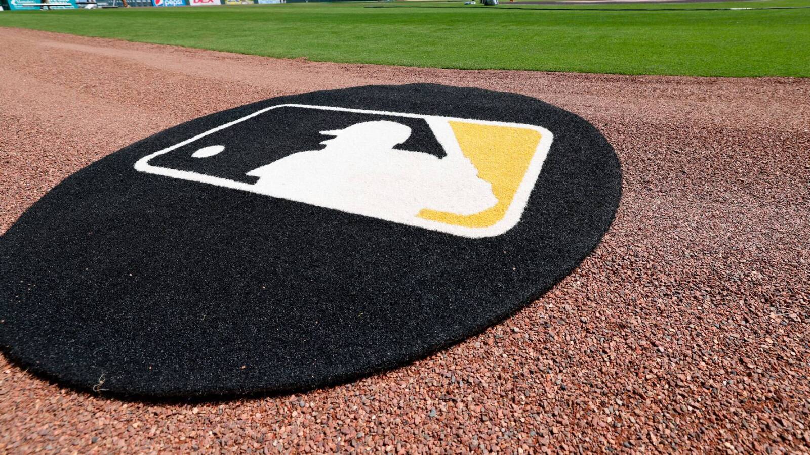 Pirates had to perform CPR on spring training guest - Vimarsana News