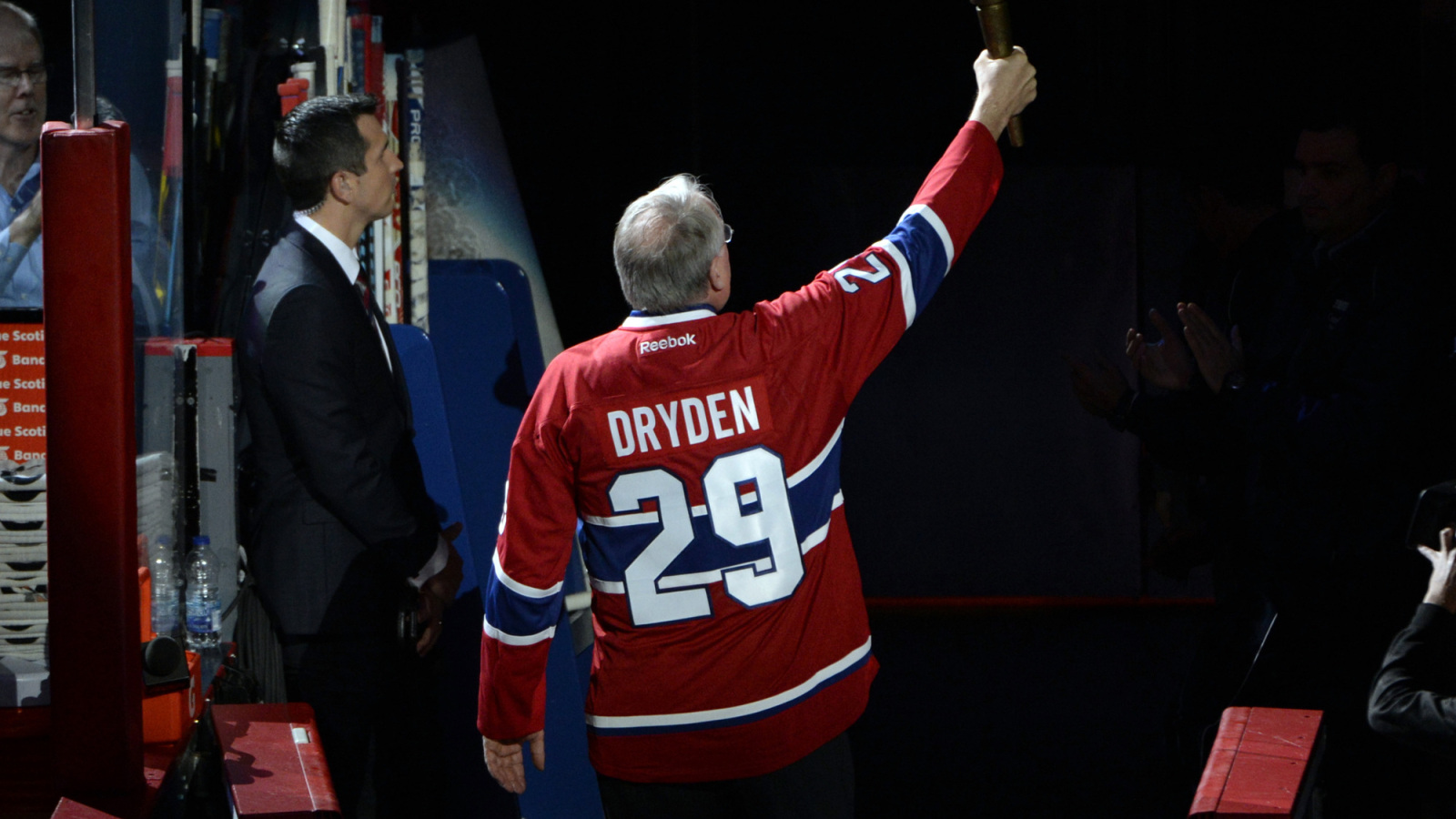 https://www.yardbarker.com/media/3/8/3898b13cd365fb53b7d78d3b2fad340240b22c48/thumb_16x9/oct-16-2014-montreal-quebec-canadiens-former.jpg?v=1