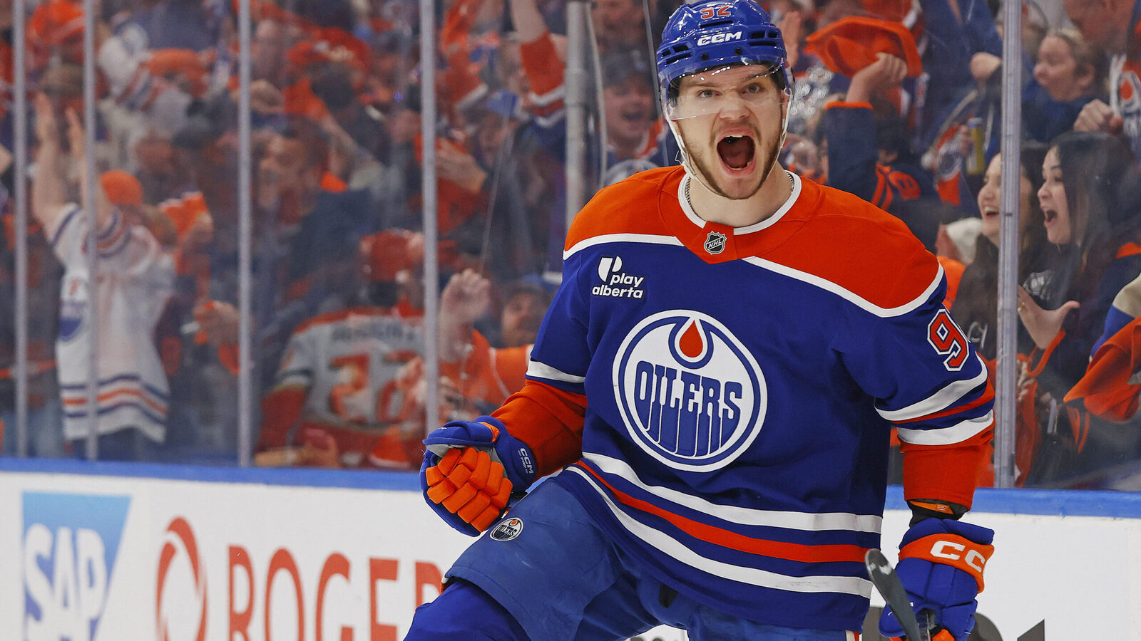 Vasily Podkolzin working on ‘Hyman-esque drills' in offseason training: ‘He's an animal out there'