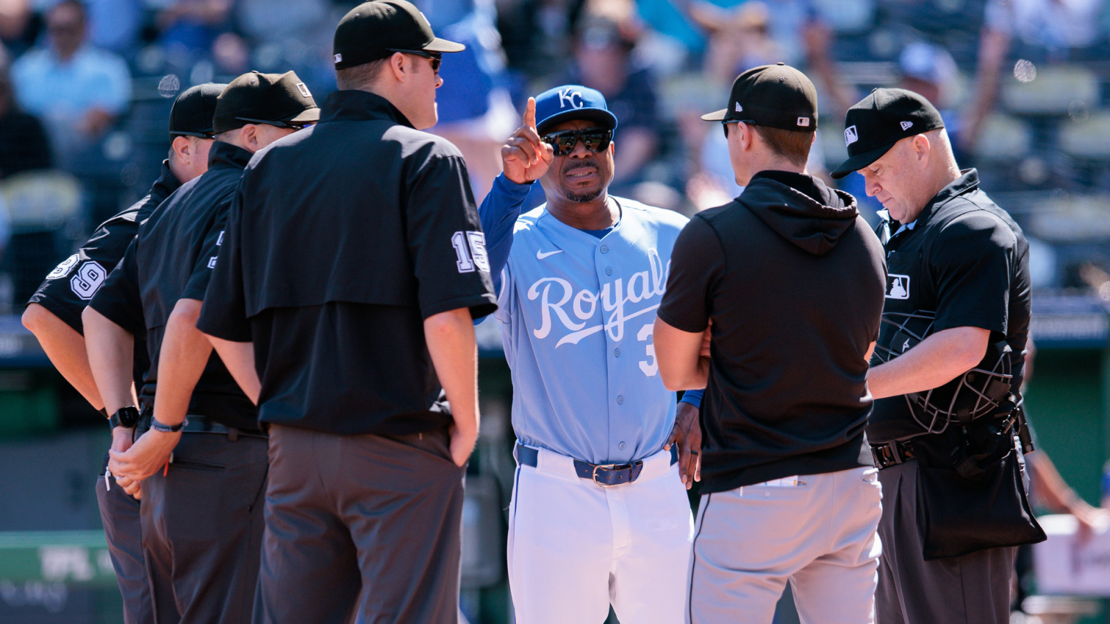 Royals To Replace Hitting Coach Alec Zumwalt