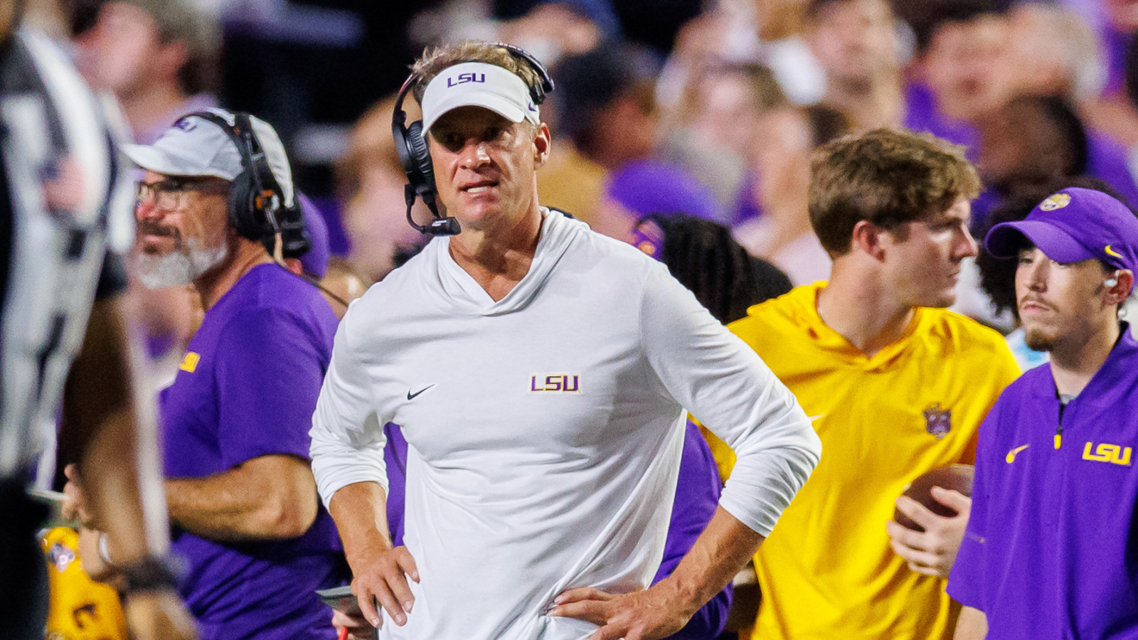 https://www.yardbarker.com/media/3/8/38ffc8a59f6055a046df60a6f7174411397091e5/thumb_16x9/sep-12-2026-baton-rouge-louisiana-usa-lsu-tigers.jpg?v=1