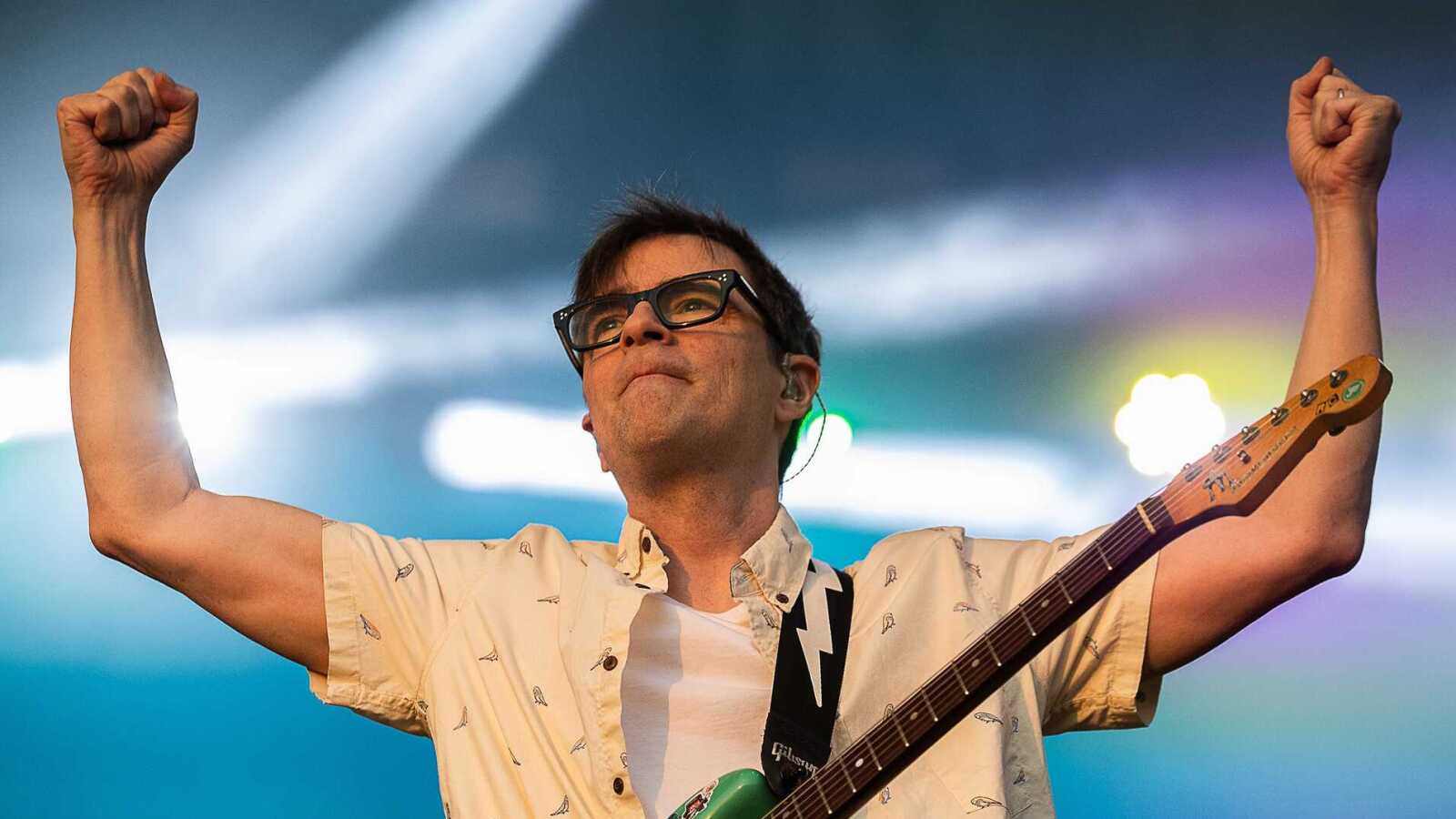 25 Bands, die Sie in Sommerstimmung bringen