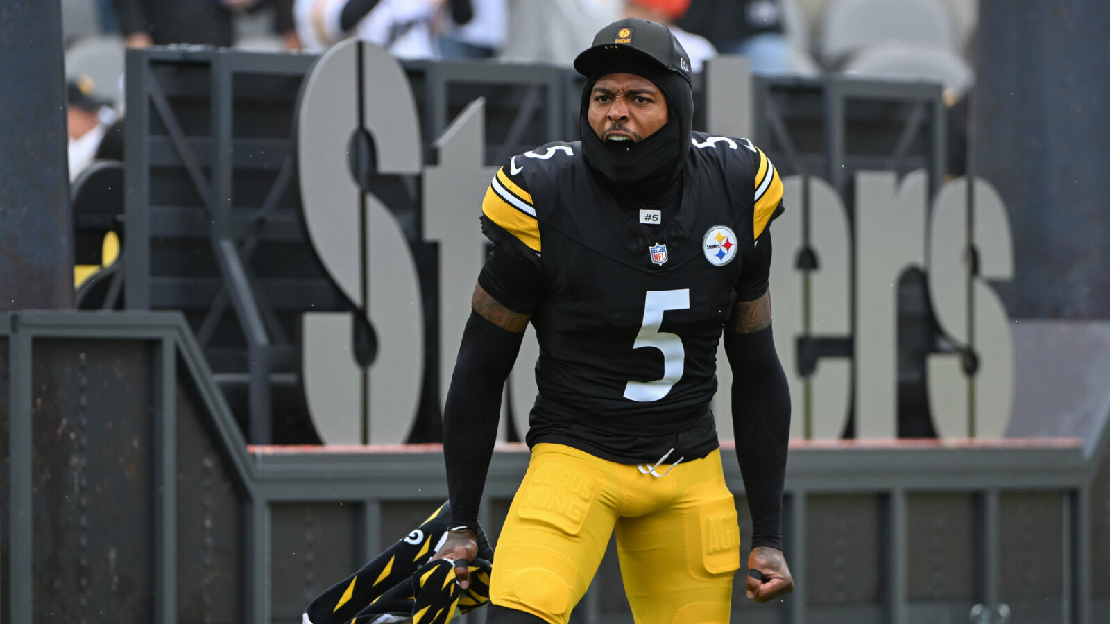 Veteran Leader Gave Steelers Passionate Speech Ahead Of Colts' Game ...