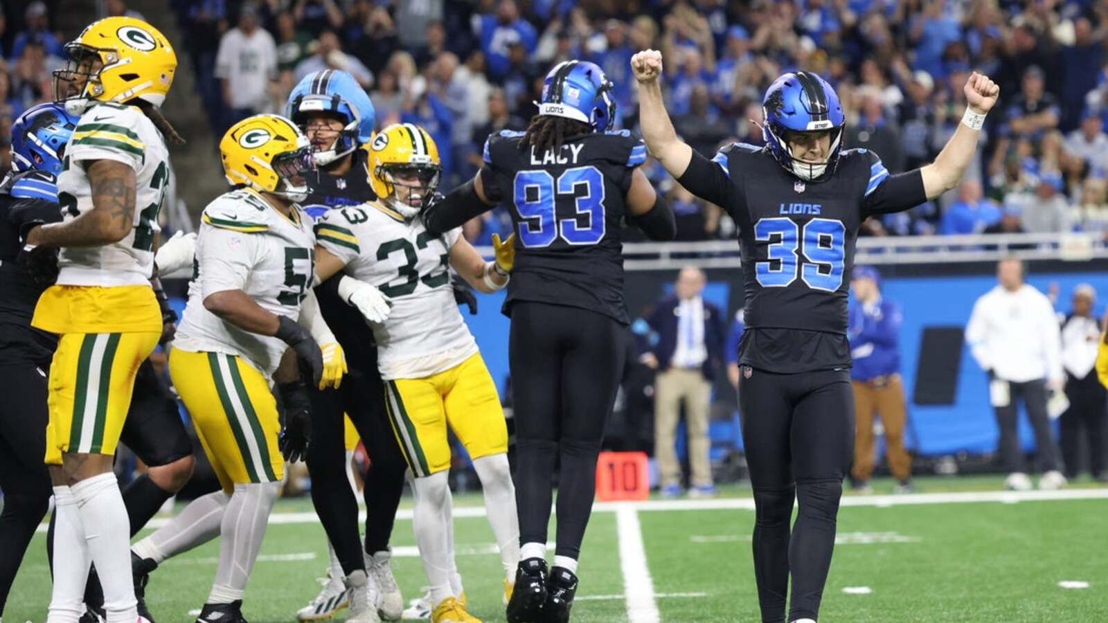 Lions snap Packers’ winning streak with Jake Bates’ walk-off field goal