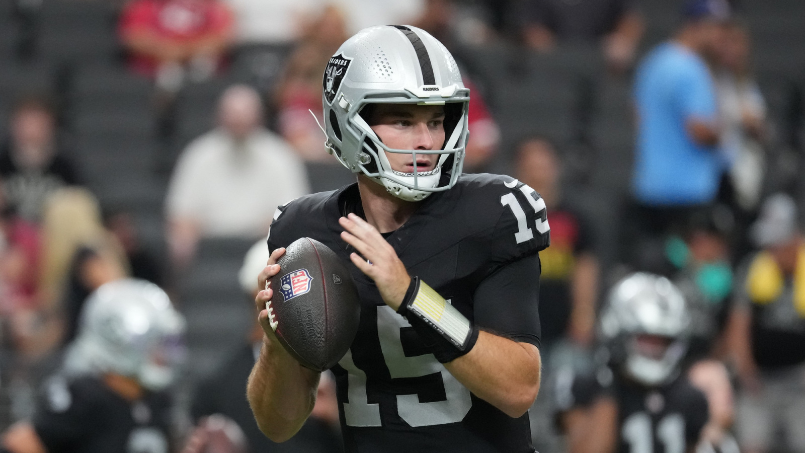 Fernando Mendoza May Start Season as Raiders' Third-String Quarterback