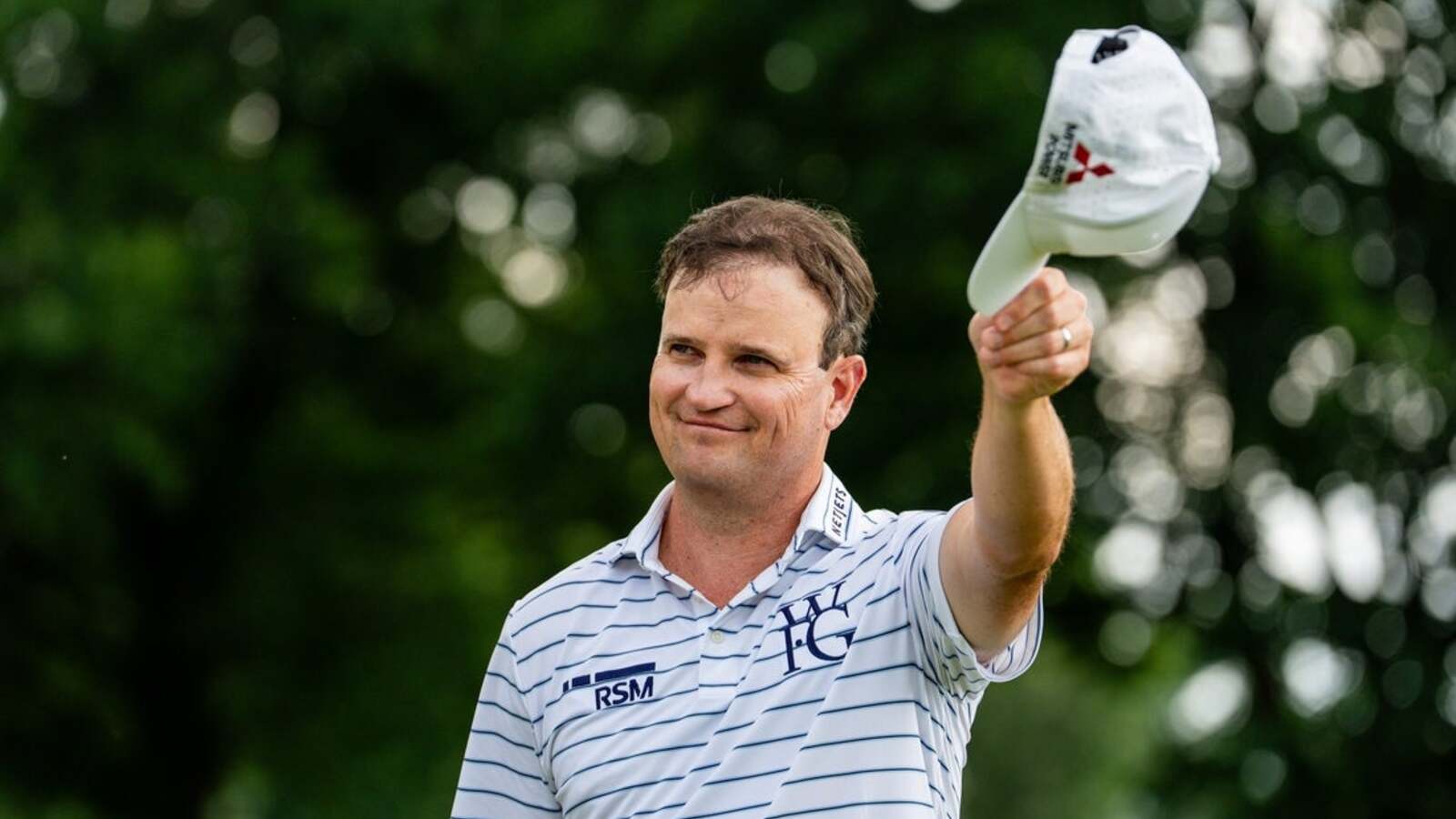 Zach Johnson Leads First Round at Portugal Invitational