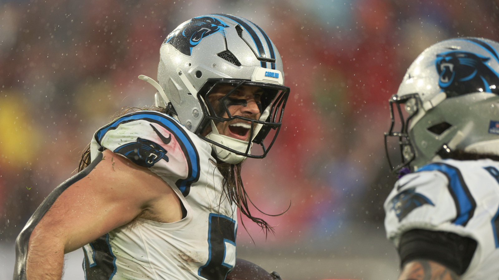 Bucs Sign Veteran Inside Linebacker From Division Rival | Yardbarker