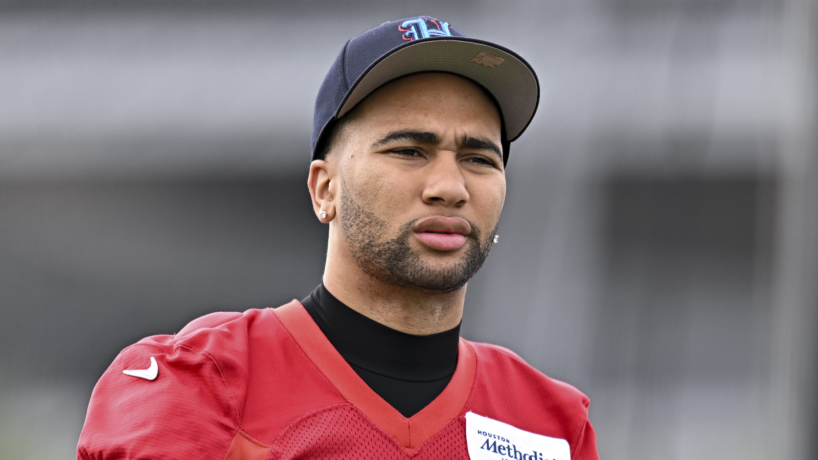 https://www.yardbarker.com/media/3/a/3aaa917e04fceb2724f127a6c03a1d792b472ed6/thumb_16x9/update-hints-texans-big-cj-stroud-decision.jpg?v=2