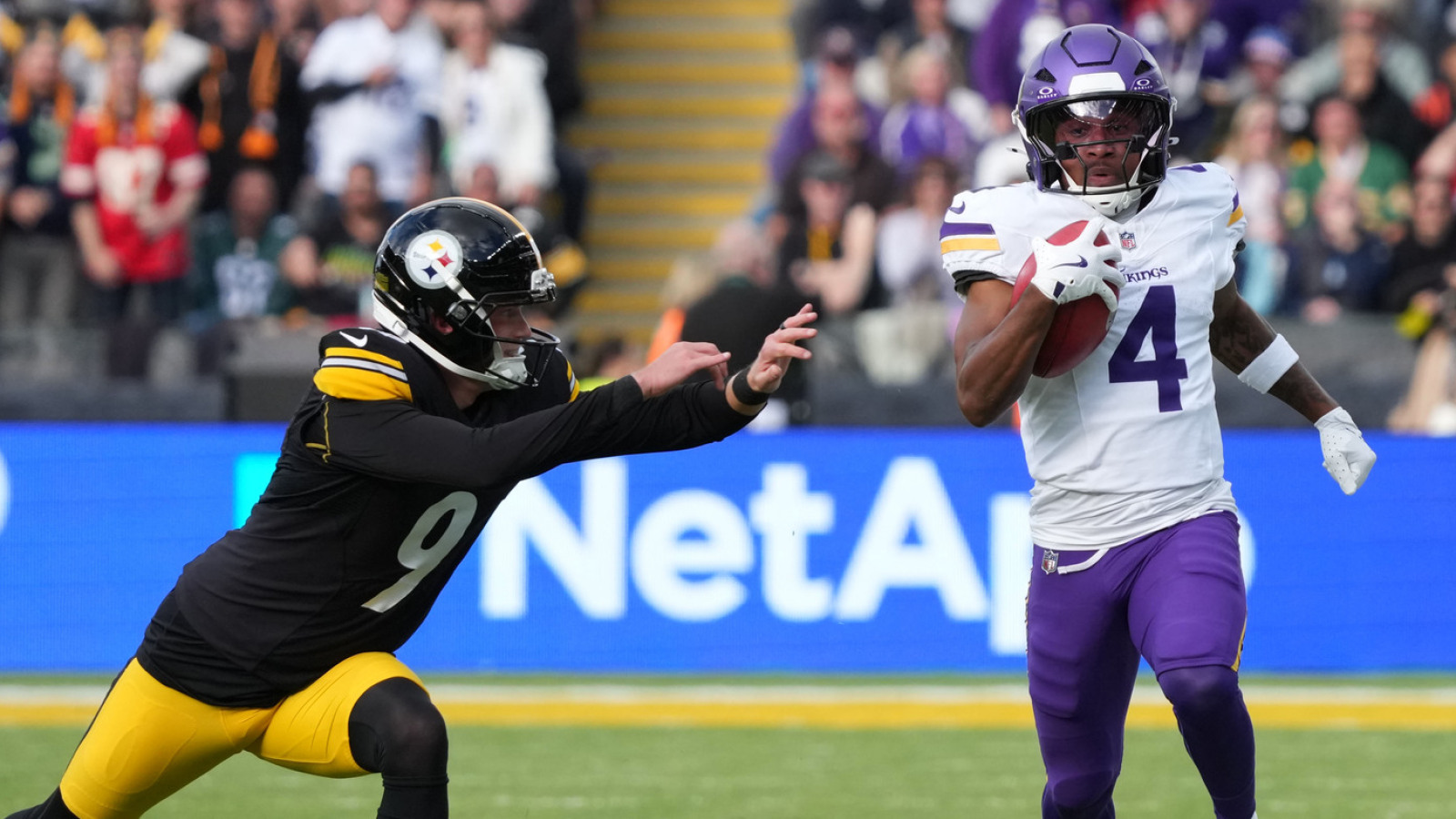 https://www.yardbarker.com/media/3/a/3aab14e2bf06a930e020aa962cda5579f41a3abd/thumb_16x9/nfls-kickoff-rule-changes-produced-record-number.jpg?v=2