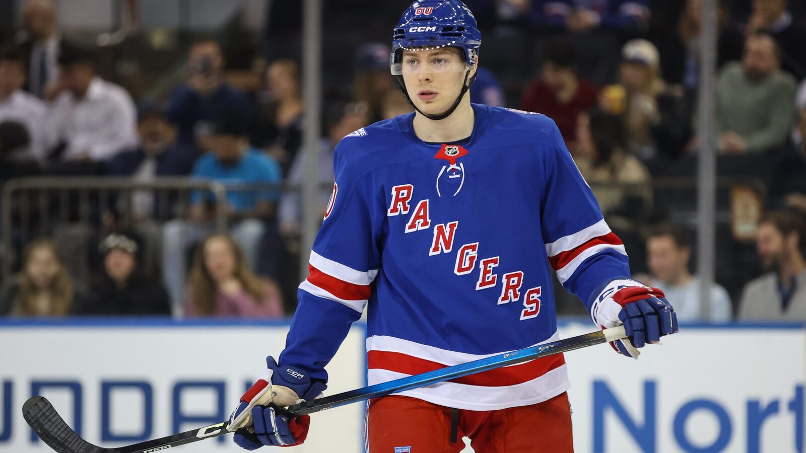 Rangers sign Scott Morrow to one-year contract