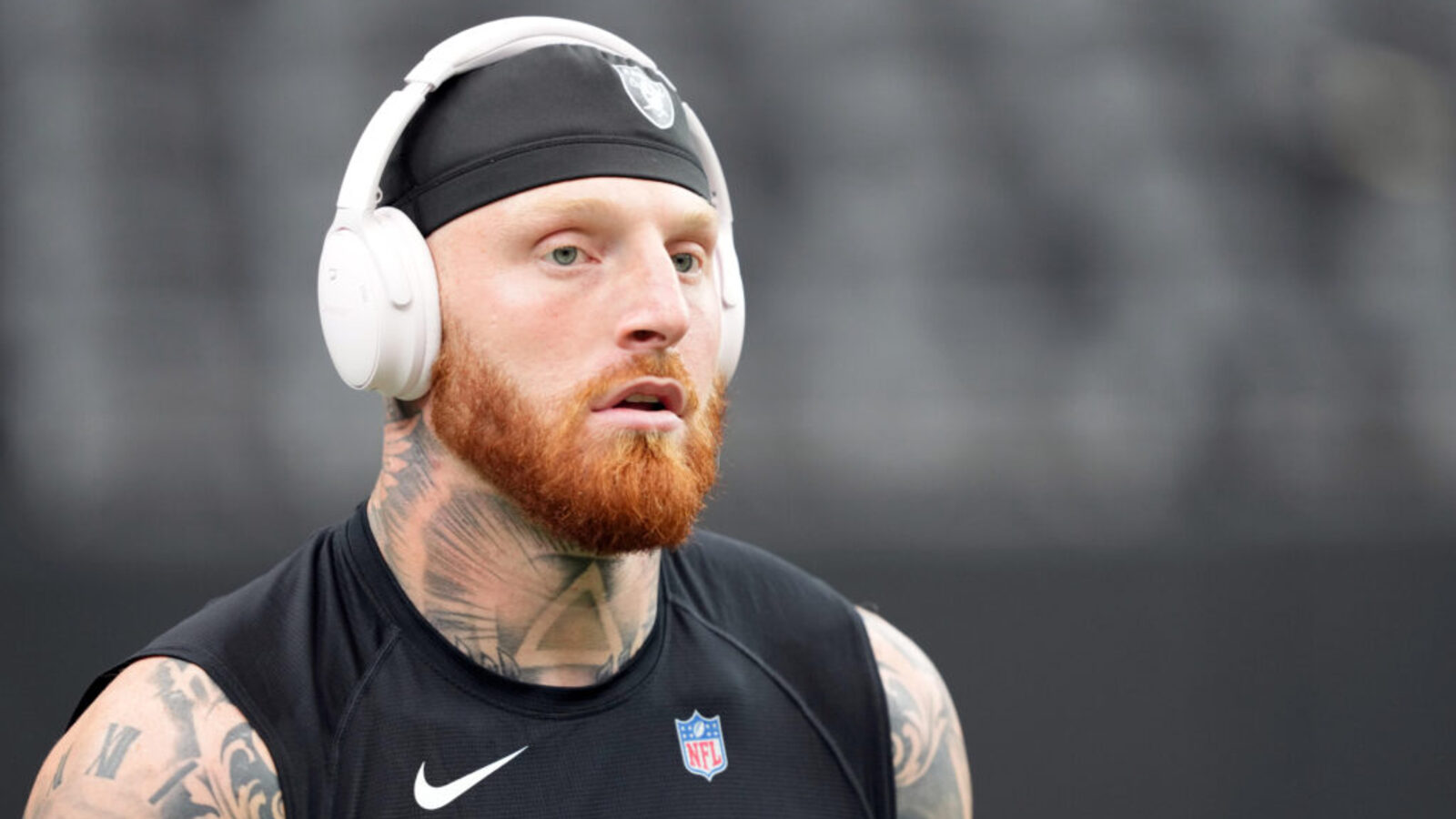 Maxx Crosby Stands Out in Boston Jersey Before Raiders vs. Patriots