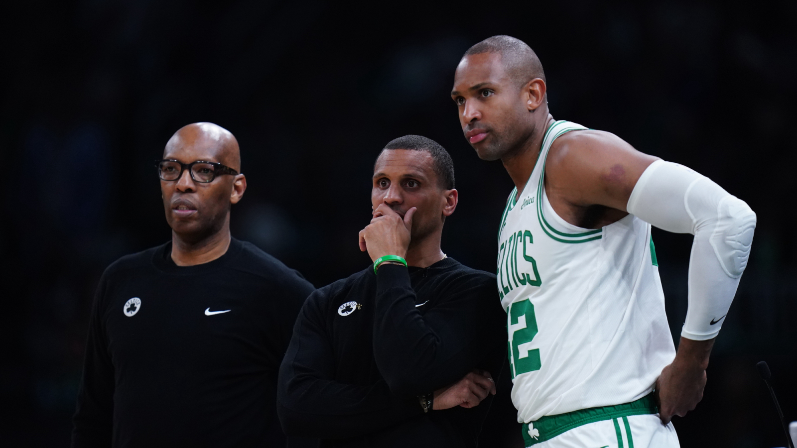 https://www.yardbarker.com/media/3/b/3b07095240f58c639d22e5e706bd535aa50e6c31/thumb_16x9/celtics-set-unwanted-playoff-record-game-1.jpg?v=1