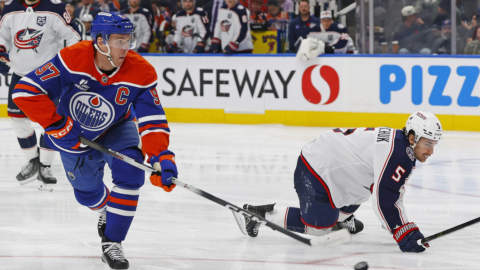 Connor McDavid’s spin-o-rama goal named best Oilers goal of 2025-26 ...