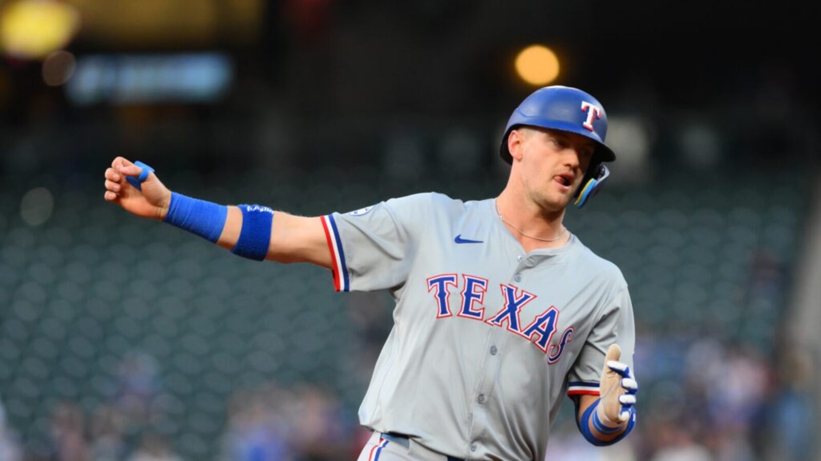 MLB News
