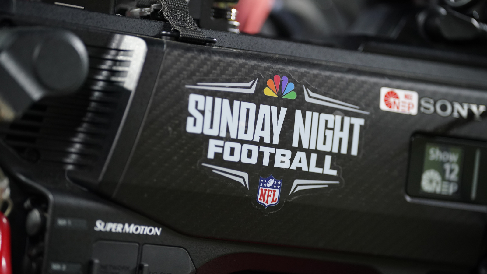 How to Watch Sunday Night Football Without Cable December 2025 | Yardbarker