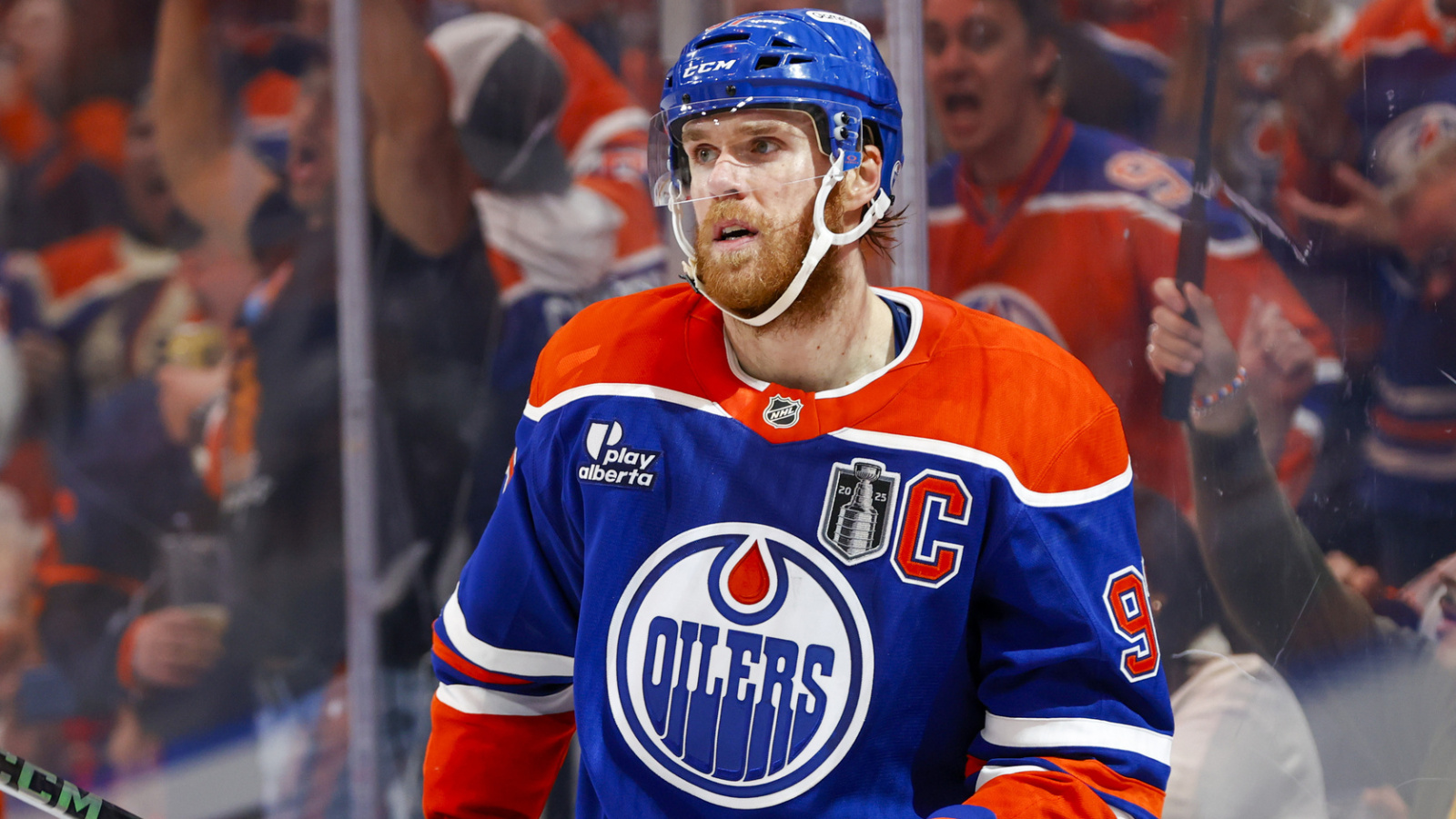 https://www.yardbarker.com/media/3/b/3b86ad107145bcafe59c1dfe0734a0d210e7a532/thumb_16x9/hart-trophy-winners-since-1983-quiz.jpg?v=3