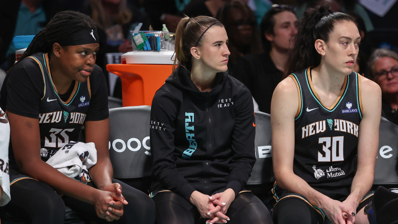 https://www.yardbarker.com/media/3/b/3bbb23fbed923250fb4f5a1a64eddc9b44b970ce/thumb_16x9/breanna-stewarts-injury-putting-libertys-title.jpg?v=1