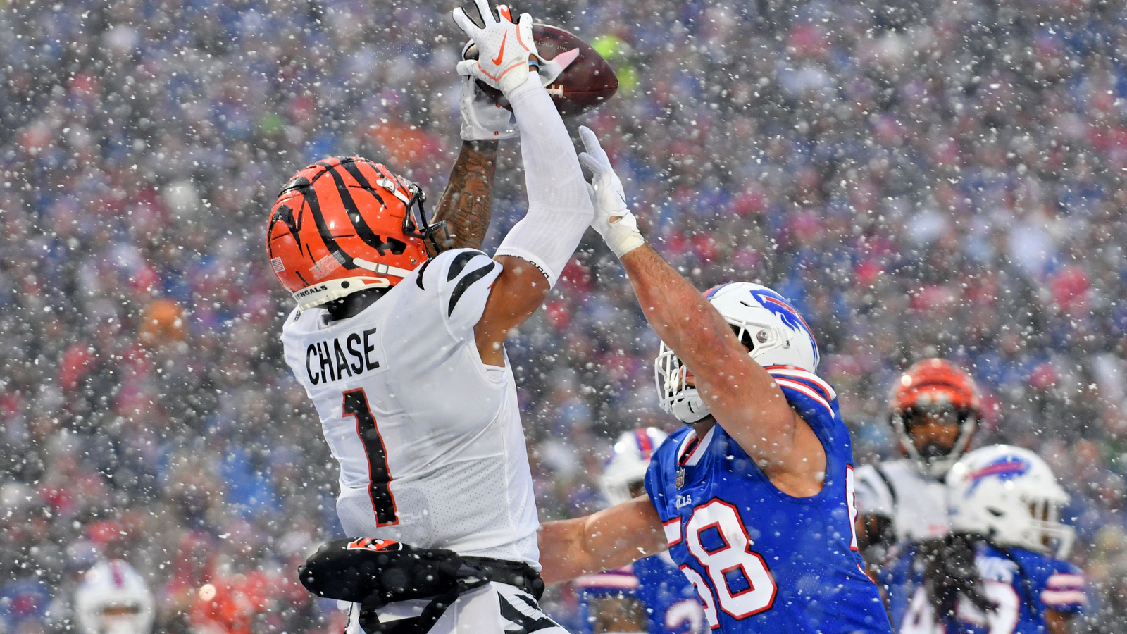 NFL catch rule under scrutiny again after Ja'Marr Chase touchdown