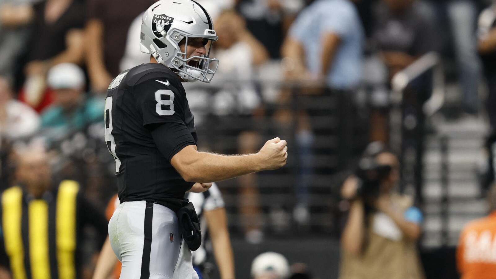 5 winners and 1 loser from the Las Vegas Raiders' first win in the Klint Kubiak era in an effort by both the offense and defense