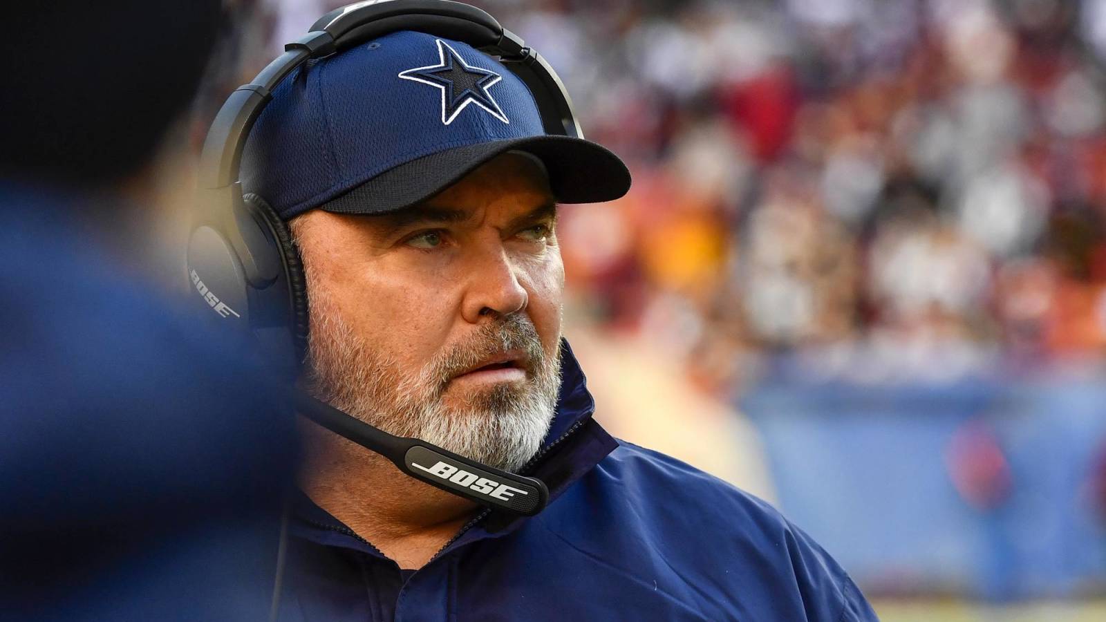Mike McCarthy defends La'el Collins over ejection - Vimarsana News