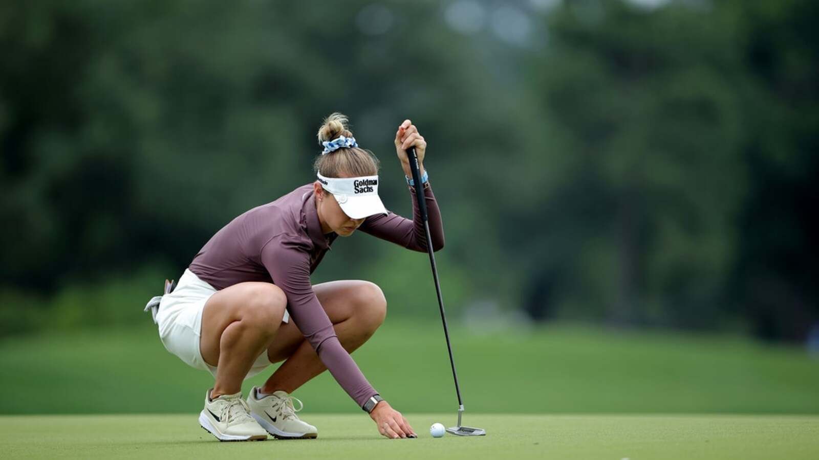 Nelly Korda posts another 65, builds major lead at Chevron