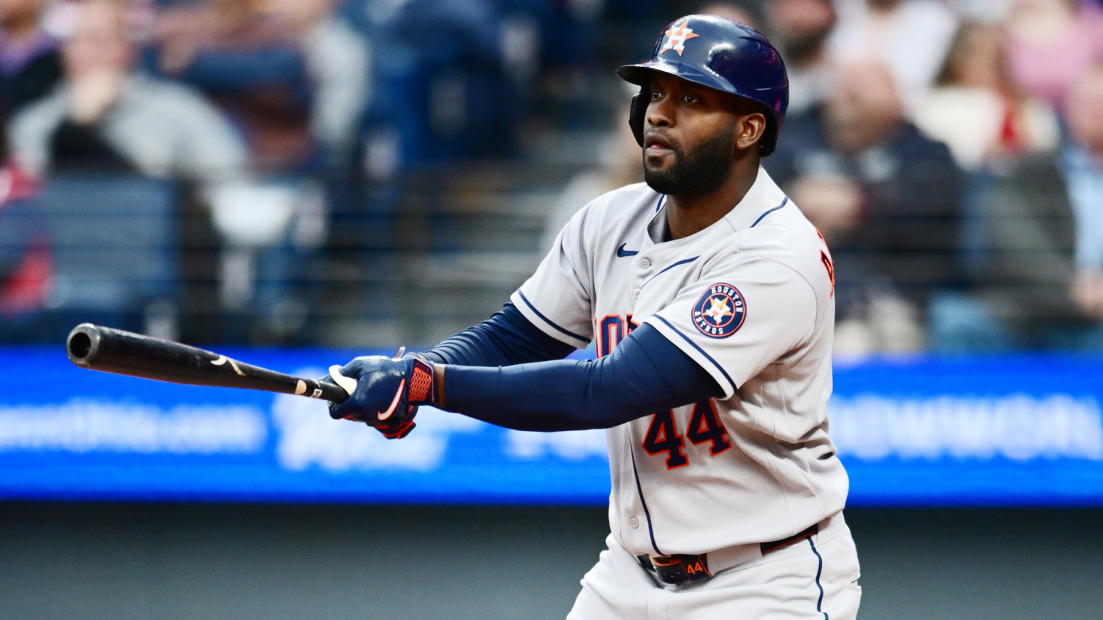 Astros slugger Yordan Alvarez blending power, plate discipline at rare level