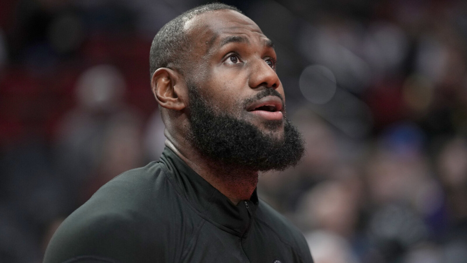 LeBron James Makes Major Knee Injury Statement on Monday | Yardbarker