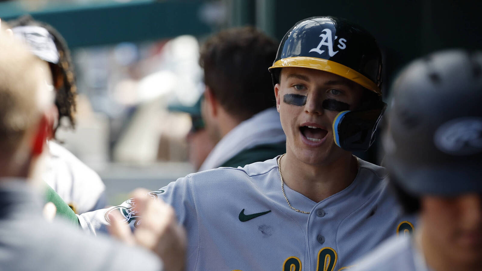 A's rookie second baseman continues to make his presence felt | Yardbarker