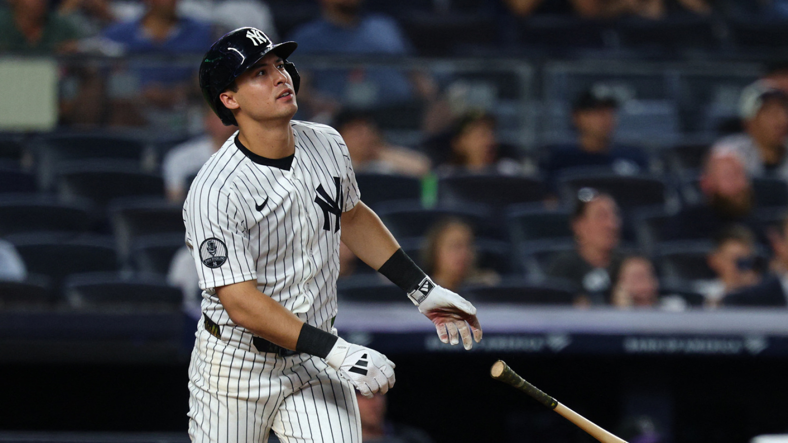 https://www.yardbarker.com/media/3/d/3d278ed0d199c91742d40d851787b988de16e797/thumb_16x9/yankees-season-ends-game-featured-fan.jpg?v=1