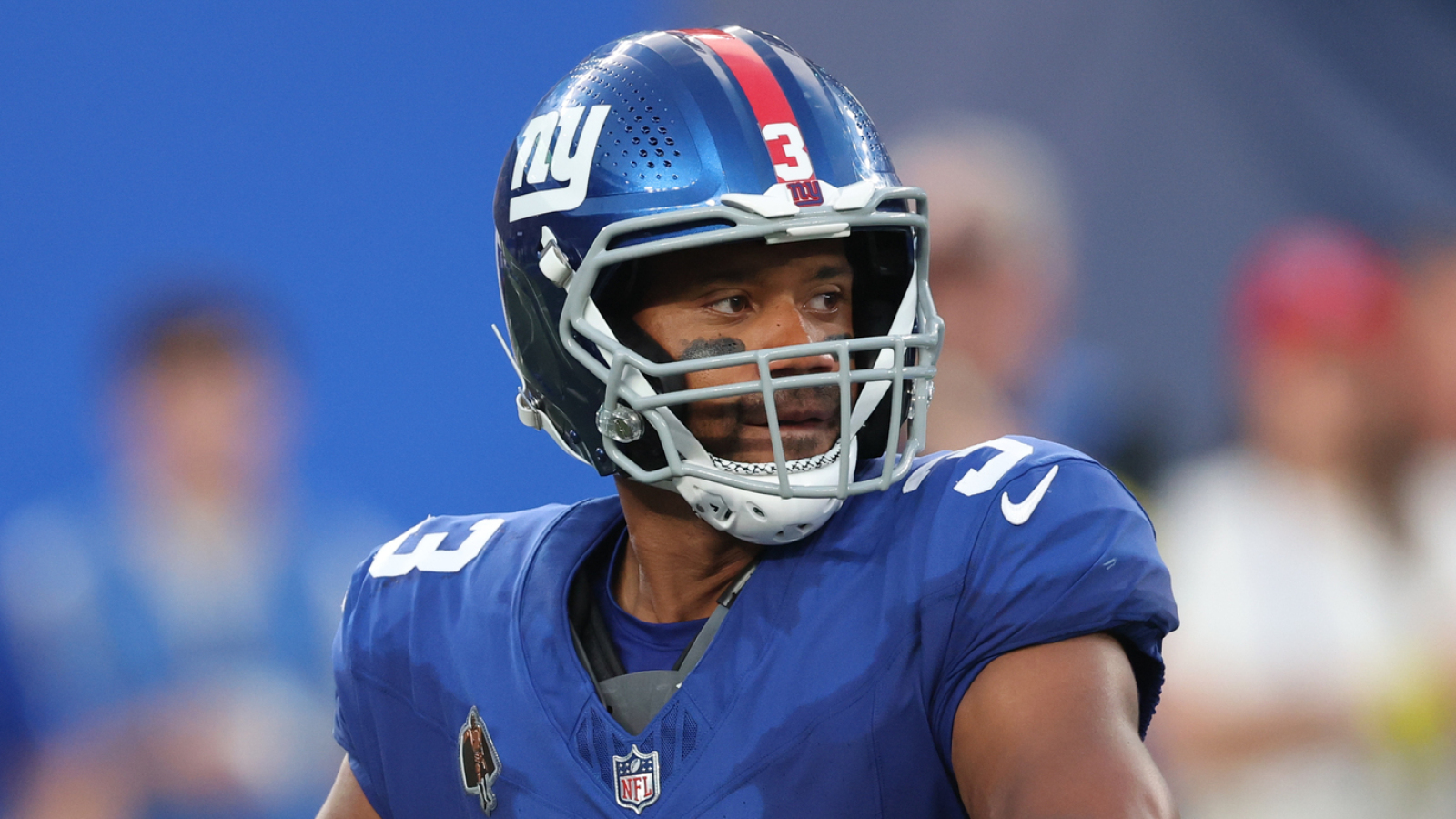 https://www.yardbarker.com/media/3/d/3d692035e23266b299a8812da7d41365299f2e2f/thumb_16x9/giants-players-reveal-russell-wilson-reacted.jpg?v=1