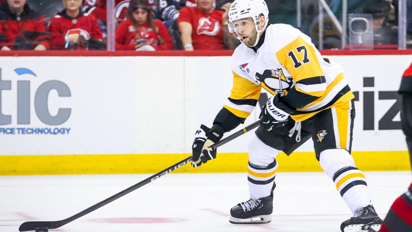 Oilers Connection to Bryan Rust Makes Perfect Sense | Yardbarker