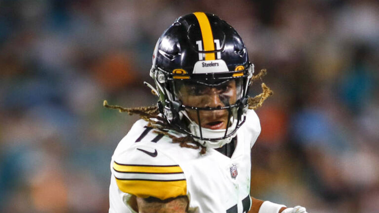 Bears reportedly stole Claypool out from under the Packers - Vimarsana News