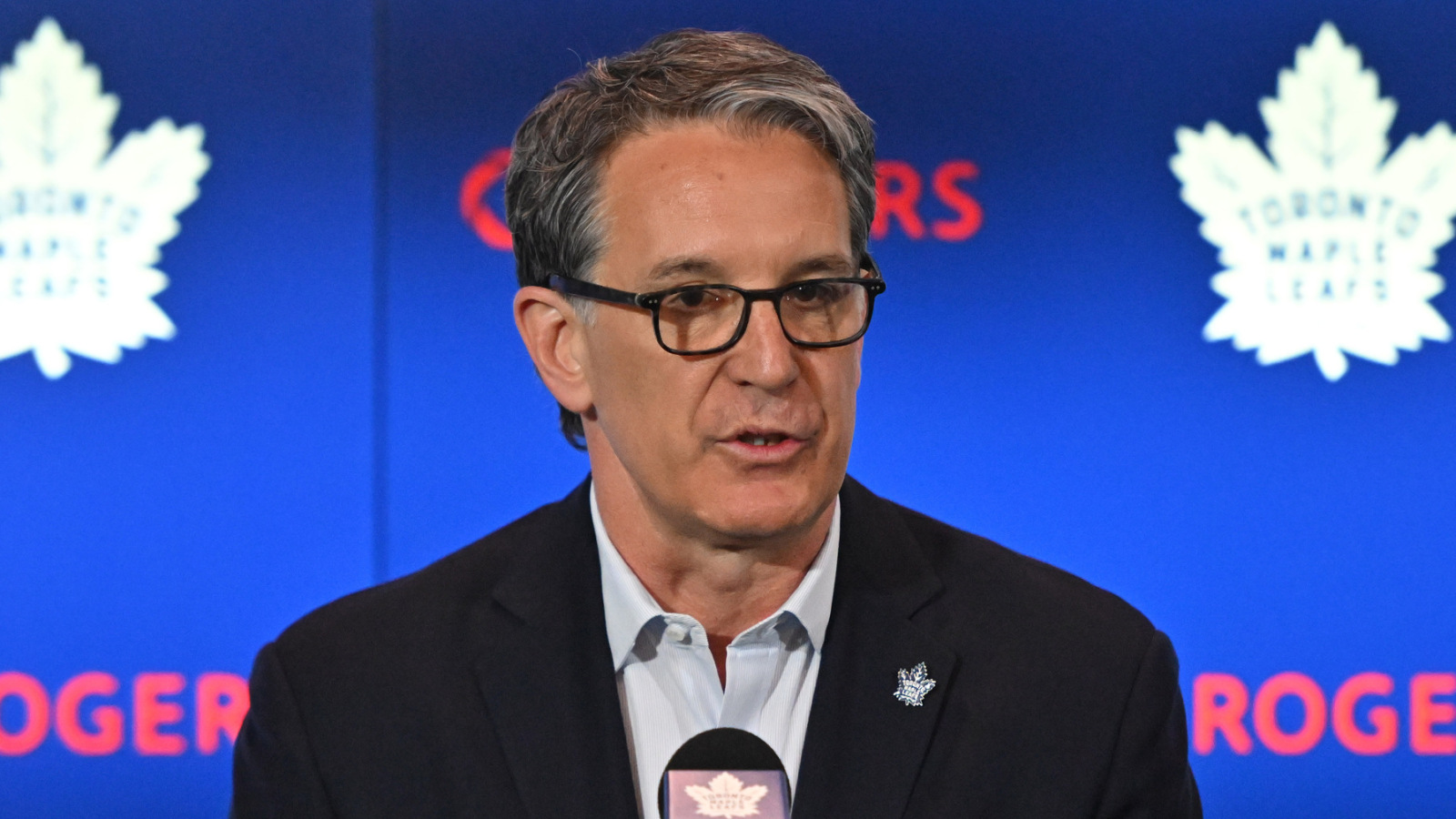 https://www.yardbarker.com/media/3/d/3d8d2d22c6893be725a02dbb0a8a8580d38d6ba1/thumb_16x9/maple-leafs-permission-teams-speak-two-staffers.jpg?v=1