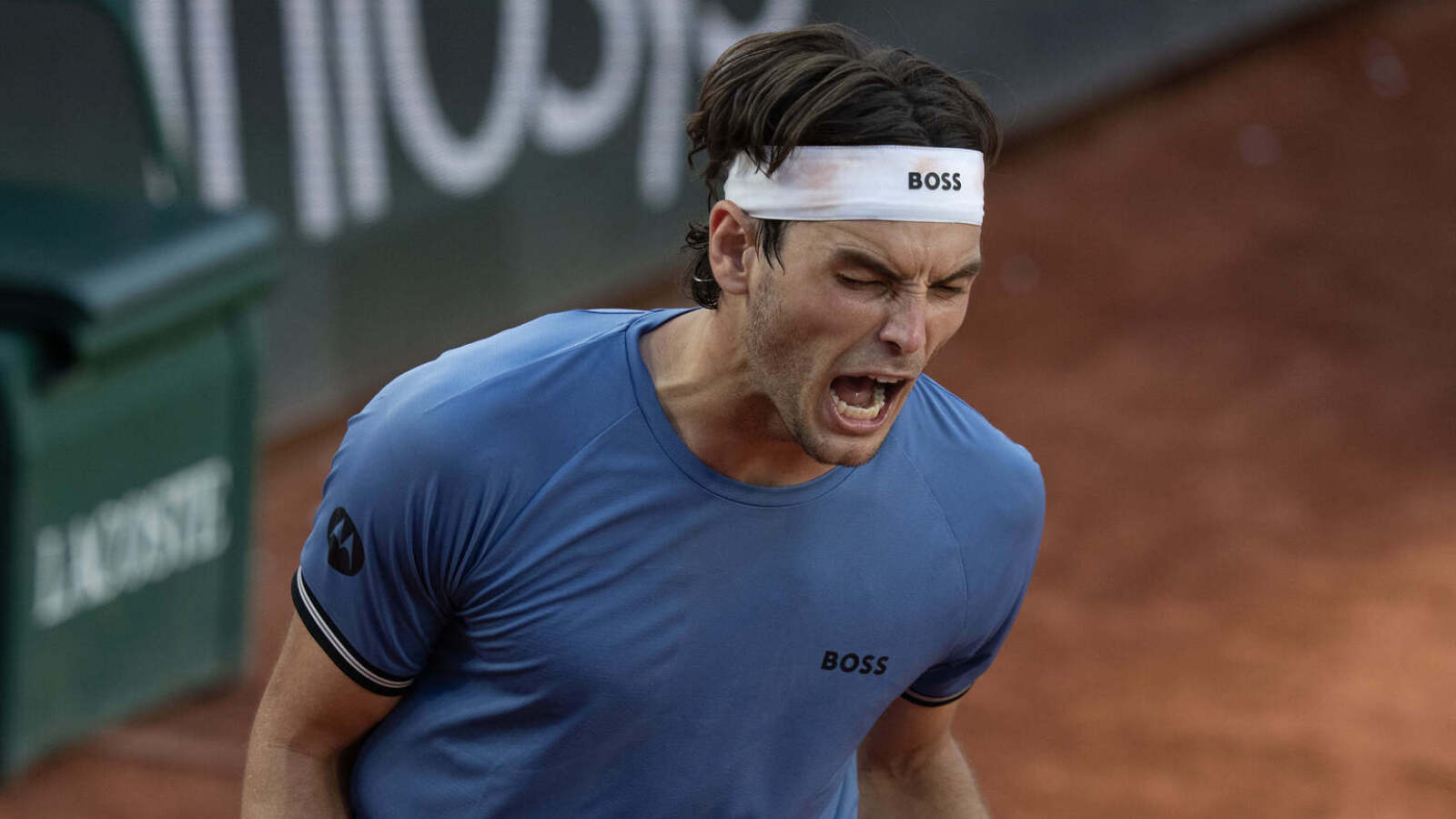 https://www.yardbarker.com/media/3/d/3dff5dd4cb333eb373a0a6502063ce8ef50532f5/thumb_16x9/taylor-fritz-continues-alexander-zverevs-number.jpg?v=1