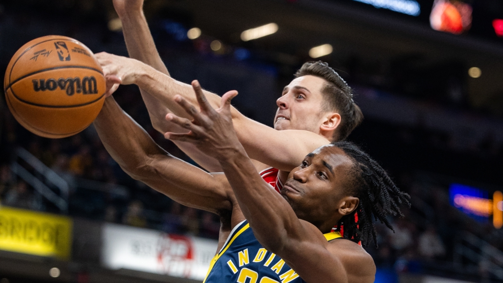 Aaron Nesmith's career-best 27 points lead Pacers past Bulls