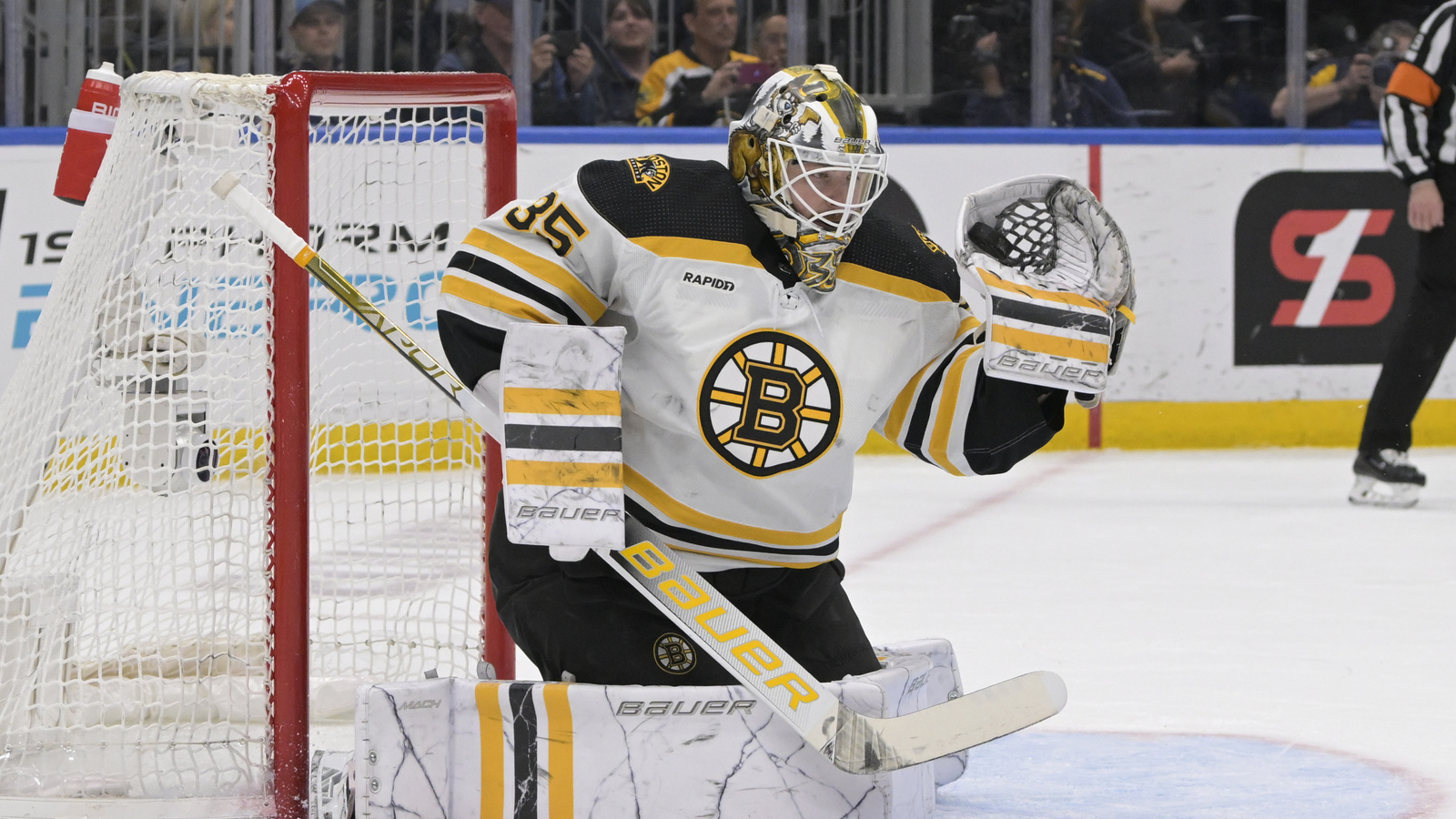 Ullmark, Swayman Win Jennings Trophy - Vimarsana News