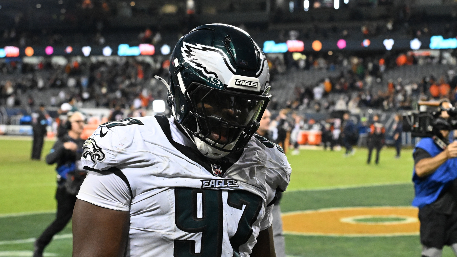 Eagles Decline Trade Offers for Defensive Tackle Moro Ojomo