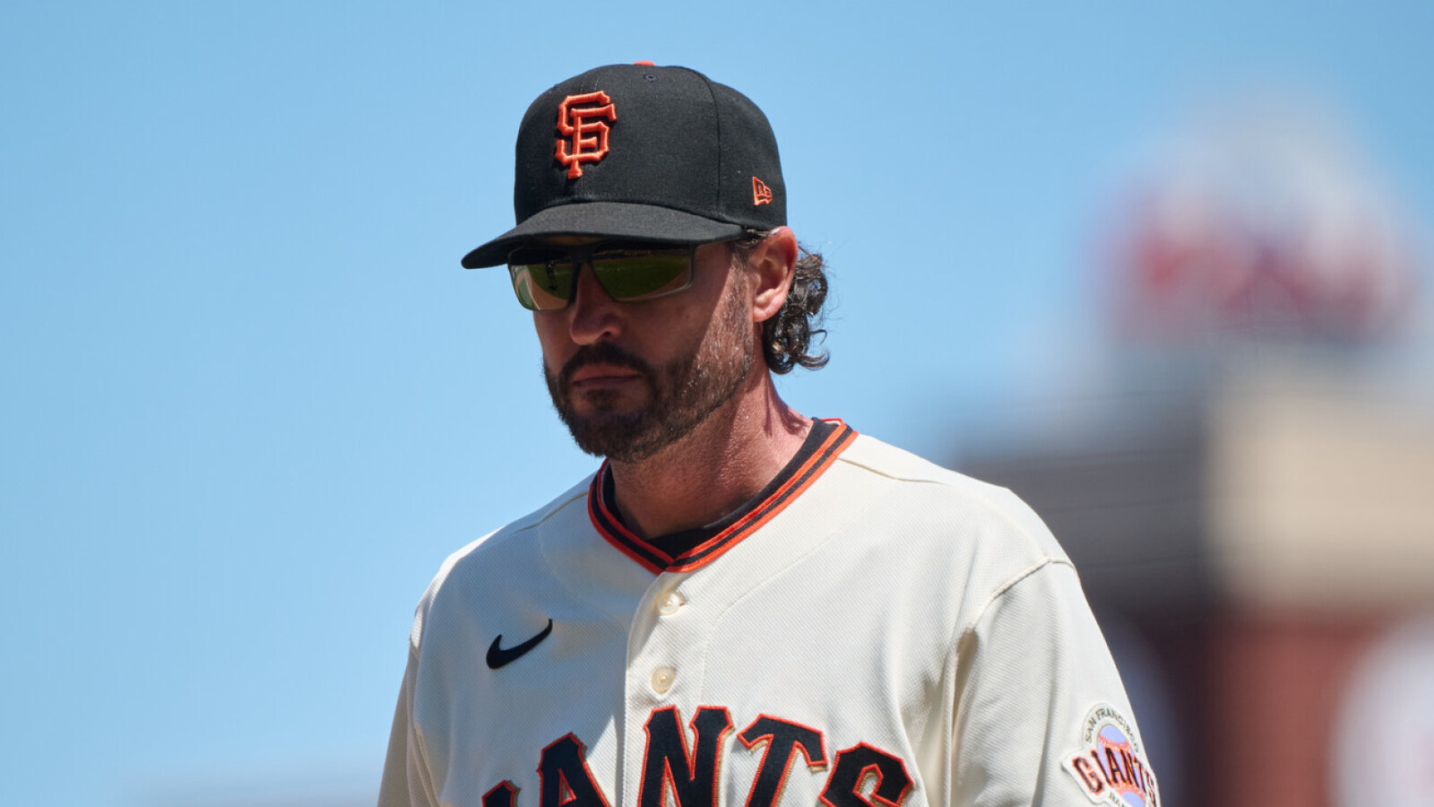 https://www.yardbarker.com/media/3/e/3eca007772eef52a11567614c3887d065190868c/thumb_16x9/rafael-devers-pinch-run-fiasco-another-example.jpg?v=1