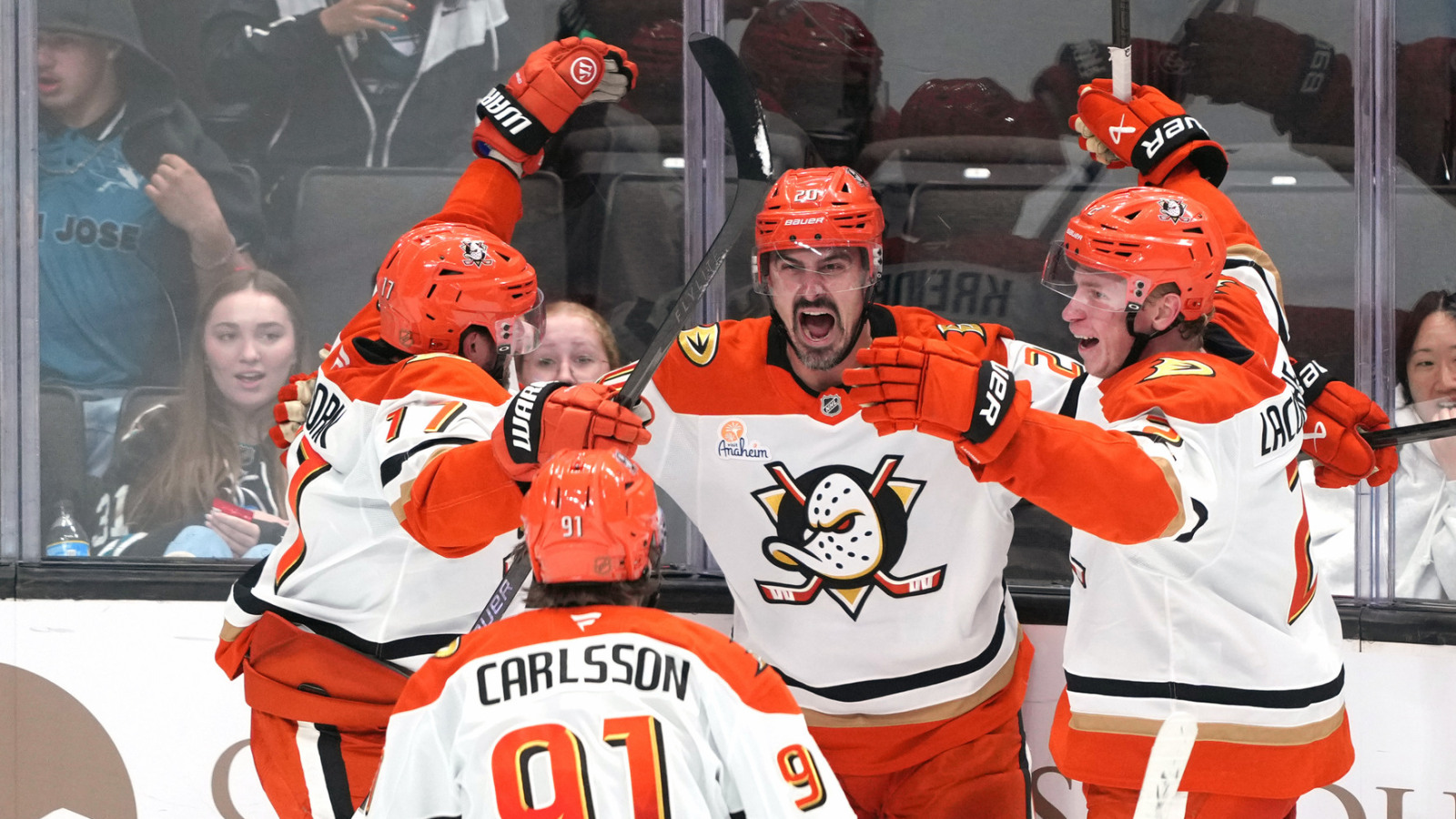 https://www.yardbarker.com/media/3/e/3eedcb493d4a8ae2a1b640c3386783c4fd638a23/thumb_16x9/ducks-nhls-exciting-team-so-far-season.jpg?v=1